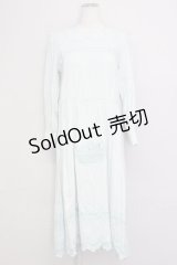 Cherir la femme / バスケット刺繍長袖ワンピース  サックス T-25-02-21-020-LO-OP-SA-ZI
