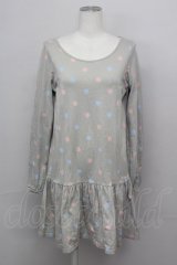 MILK / UTコラボドットワンピース  グレー T-25-03-08-025-ML-OP-SA-ZI