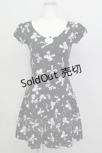 MILK / シルエットRibbonワンピース  黒Ｘピンク T-25-03-08-027-ML-OP-SA-ZI