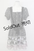 axes femme / ストライプローズptシフォンワンピース M ブラック T-25-03-15-021-AX-OP-SA-ZT