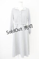 Fi.n.t / ミニブーケ刺繍クレリック衿ワンピース  グレー T-25-03-17-017-CA-OP-SA-ZI