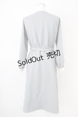 画像2: Fi.n.t / ミニブーケ刺繍クレリック衿ワンピース  グレー T-25-03-17-017-CA-OP-SA-ZI