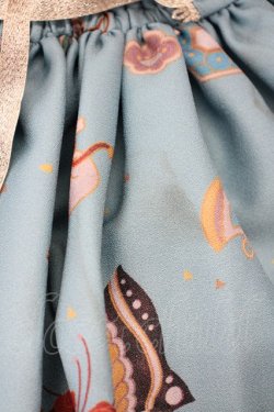 画像4: ALICE and the PIRATES / クリスの百鬼夜行〜宵に咲き誇る妖の華〜柄ハイウエストスカート  孔雀青 T-25-03-20-018-PA-SK-SA-ZT058