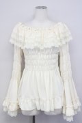 ATELIER PIERROT / Shirring princess sleeve blouse  アイボリー T-25-03-20-005-EL-BL-SA-ZT001
