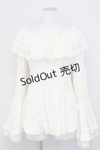 ATELIER PIERROT / Shirring princess sleeve blouse  アイボリー T-25-03-20-005-EL-BL-SA-ZT001