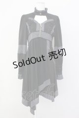 Rozen Kavalier / 鍵チャーム付きチョーカーワンピース  ブラック T-25-03-21-007-OO-OP-SA-ZI
