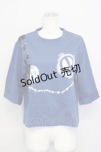 NieR Clothing / 編み下げNieRちゃん半袖カットソー  青Ｘ黒 T-25-03-26-006-PU-TO-SA-ZI