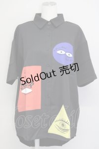 NieR Clothing / UNISEX SHIRT【EYE】  黒Ｘ青Ｘ赤Ｘ色 T-25-03-26-011-PU-BL-SA-ZI