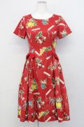 Jane Marple / Juicy fruitsパネルドレス  赤 T-25-03-27-022-JM-OP-SA-ZI
