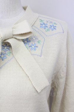 画像3: F&A / 刺繍&ボウタイニット  オフホワイト T-25-03-30-003-LO-TO-SA-ZT089