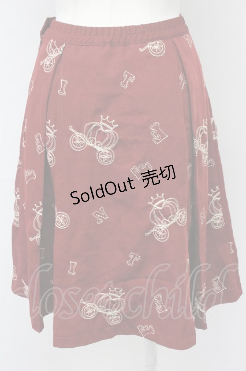 画像2: 【SALE】F i.n.t / 馬車刺繍スカート  ボルドー T-25-03-30-030-CA-SK-SA-ZT072 (2)