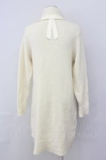 画像2: 【SALE】F&A / ニットワンピース  オフホワイト T-25-03-30-018-LO-OP-SA-ZT090 (2)