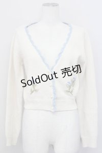 F&A / 蕾刺繍&スカラップVネックニット  アイボリー T-25-03-31-011-LO-TO-SA-ZT