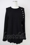 axes femme / アソート釦付スリット袖ニット  黒 T-25-04-21-018-AX-TO-SA-ZI