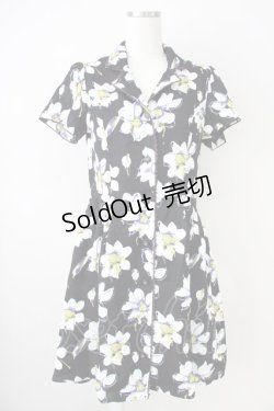 画像1: axes femme / 花柄レトロシャツワンピース  黒Ｘ白 T-25-04-21-013-AX-OP-SA-ZI