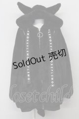REFLEM / DEVILデザインファーパーカー  黒 T-25-04-23-021-PU-CO-SA-ZI
