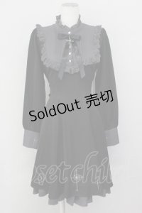 Amavel / クロス刺繍ワンピース  黒Ｘ白 T-25-04-23-008-CA-OP-SA-ZI