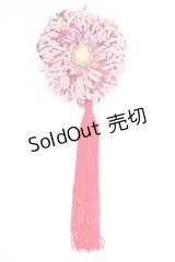 WONDERFUL WORLD / タッセル付き菊コサージュ  ピンク T-25-04-25-005-LO-ZA-SA-ZT