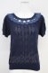 画像1: axes femme / 巻き薔薇透かし半袖ニットトップス  ネイビー T-25-05-16-017-AX-TO-SA-ZT (1)