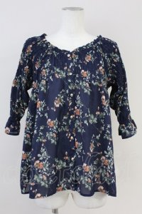 axes femme POETIQUE / ドロップショルダーフリルブラウス  ネイビー T-25-05-16-005-AX-BL-SA-ZI