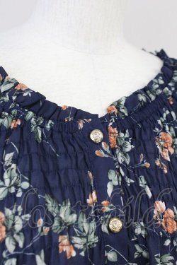 画像4: axes femme POETIQUE / ドロップショルダーフリルブラウス  ネイビー T-25-05-16-005-AX-BL-SA-ZT