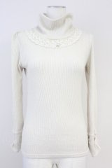 axes femme / ハイネックニットトップス  アイボリー T-25-05-16-007-AX-TO-SA-ZI