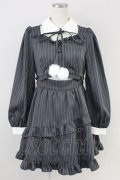 Ank Rouge / ななめフリルぽんぽんリボンワンピース M グレー T-25-05-23-011-CA-OP-SA-ZT