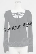 Jane Marple / 胸元レース&ベルベットリボン編み上げカットソー  黒Ｘ白 T-25-06-09-019-JM-TO-SA-ZT