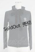 Jane Marple / JM刺繍ハイネックZIPトップス  黒 T-25-06-09-021-JM-TO-SA-ZT019