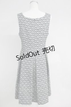 画像2: Emily Temple cute / フラワー総柄ジャンパースカート  ブラック T-25-06-09-029-ET-OP-SA-ZT139