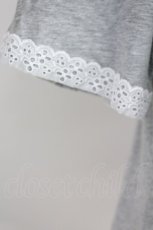 画像5: Jane Marple Dans Le Salon / フロントレース半袖カーディガン  グレーＸ白 T-25-06-09-008-JM-TO-SA-ZT018 (5)