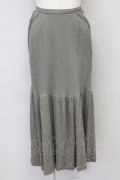 INGEBORG / シワ加工スカート  グレー T-25-06-21-016-LO-SK-SA-ZT