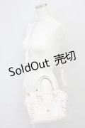 axes femme / チャーム付きミニショルダー  アイボリー T-25-06-27-004-AX-BG-IG-ZT171