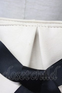画像2: axes femme / インポーチ付きバッグ  ベージュ×クロ T-25-06-27-007-AX-BG-OW-ZT