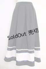 axes femme / バイカラープリーツスカート  黒Ｘ白Ｘ紺 T-25-07-05-018-AX-SK-SA-ZI