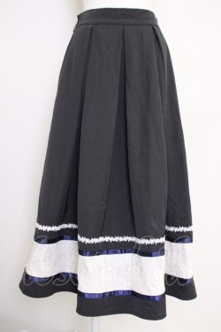 画像1: axes femme / バイカラープリーツスカート  黒Ｘ白Ｘ紺 T-25-07-05-018-AX-SK-SA-ZT