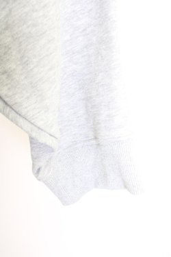 画像4: axes femme / 薔薇刺繍×英字プルオーバー L グレー T-25-07-05-004-AX-TO-SA-ZI