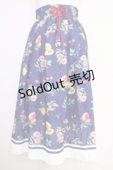 axes femme / ミックスフルーツ柄スカート M ネイビー T-25-07-05-014-AX-SK-SA-ZI