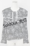 axes femme / パイピングビッグ襟ブラウス  黒Ｘ白 T-25-07-09-007-AX-BL-SA-ZI