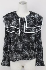axes femme / パイピングビッグ襟ブラウス  黒Ｘ白 T-25-07-09-007-AX-BL-SA-ZI