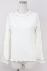 axes femme / バイカラーメロー袖レースプルオーバー  アイボリー T-25-07-09-010-AX-TO-SA-ZI