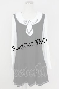 axes femme / 馬車刺繍ワンピース  黒Ｘ白 T-25-07-09-016-AX-OP-SA-ZI