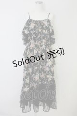 axes femme / フラワーシャワープリントワンピース  黒 T-25-07-09-025-AX-OP-SA-ZI