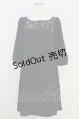 Franche Lippee / 刺繍半袖ワンピース  黒 T-25-07-17-044-LO-OP-HI-ZS