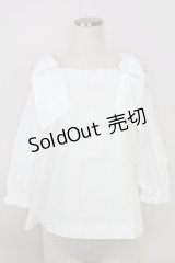 an another angelus / ビッグリボンオフショルブラウス  白 T-25-07-24-001-CA-BL-SA-ZI