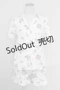 axes femme / ローズブーケプリント半袖ブラウス&ショートパンツセットアップ  アイボリーＸピンクＸグリーン T-25-07-24-046-AX-OP-SA-ZI
