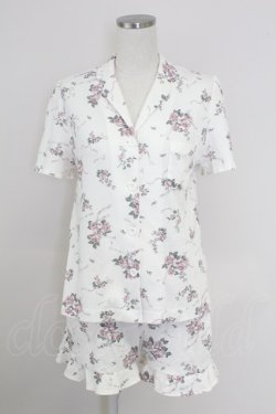 画像1: axes femme / ローズブーケプリント半袖ブラウス&ショートパンツセットアップ  アイボリーＸピンクＸグリーン T-25-07-24-046-AX-OP-SA-ZT