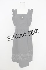 axes femme / カメオ付きフリルエプロン  黒 T-25-07-24-047-AX-ZA-SA-ZI