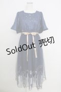 axes femme / ピーター・パン/プリントワンピース  紺 T-25-07-29-006-AX-OP-SA-ZI