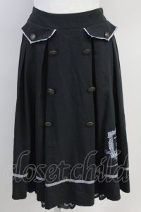 axes femme / 薔薇×額縁刺繍ミドルスカート  黒Ｘパープル T-25-07-31-025-AX-SK-SA-ZT269